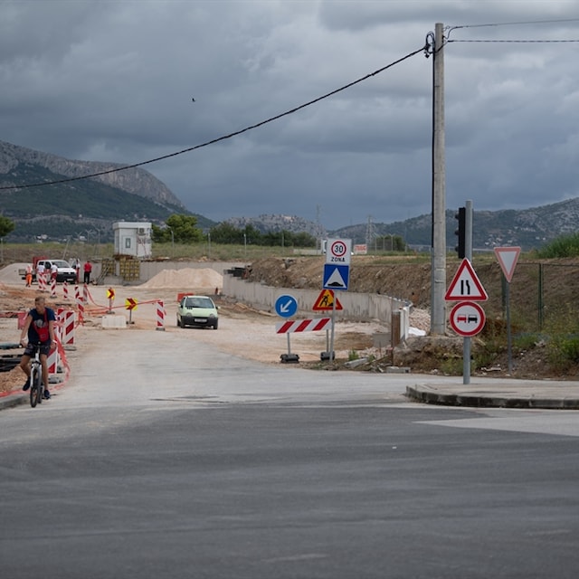 Od ponedjeljka privremena regulacija prometa na prilazu naseljima Vrboran i Kila